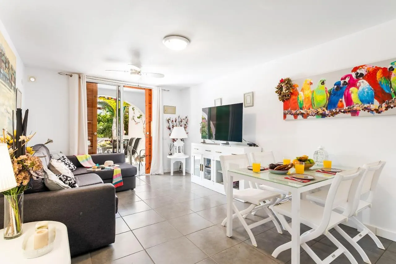 95 Great Location In Las Americas, Sea Front! أرونا